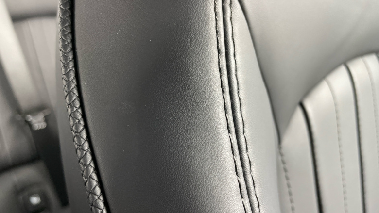 MINI Hatchback 1.5 Cooper Exclusive 5dr Auto [Comfort Pack] Petrol Hatchback